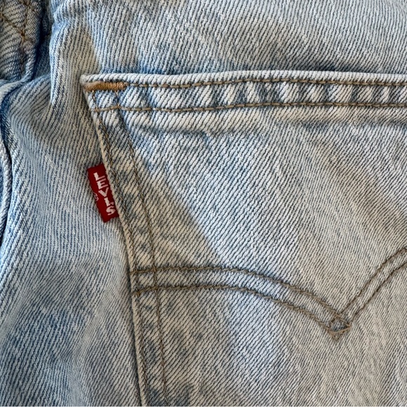 Levi's Premium 70s High Slim Straight Light Wash Slit Ankle Size 29 X 31 Denim - Picture 13 of 15